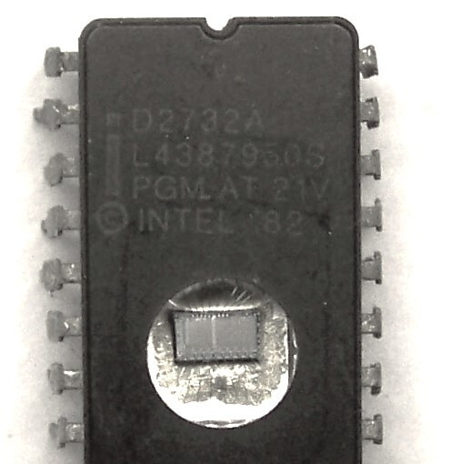 INTEL D2732A NOS 24 PIN EPROM INTERGRATED 32K UV ERASABLE PROGRAMABLE 32K 1.62L