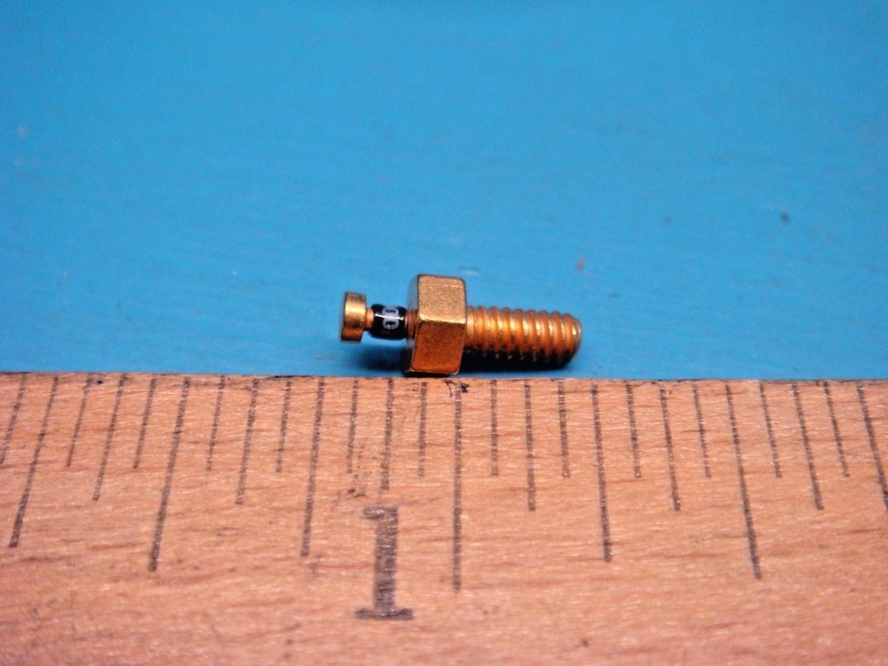 (1) UNITRODE HIGH POWER PIN DIODE 4-40 THREAD