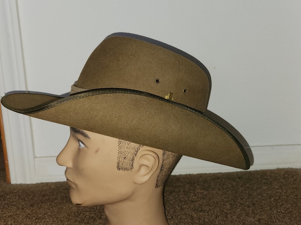 Australian Slouch Hat Size 57 UNISSUED CONDITION