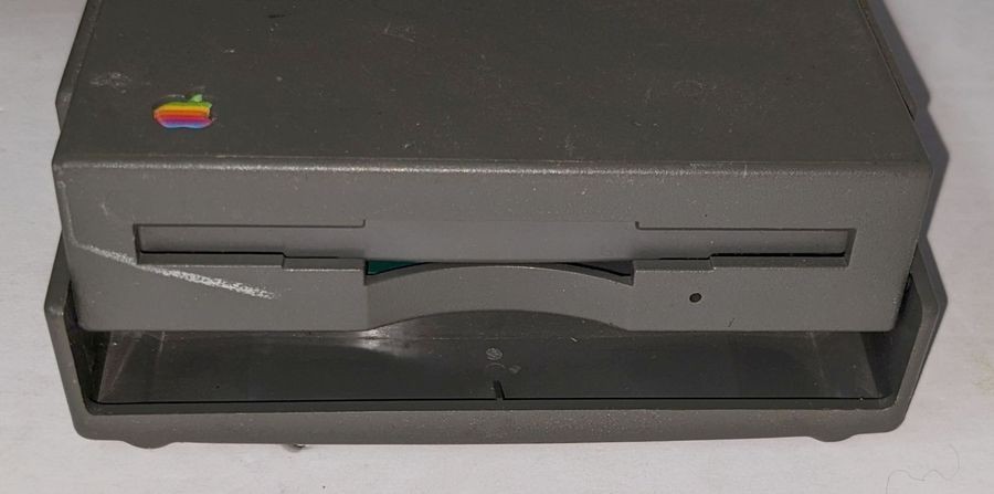 Apple HDI-20 External 1.4MB Floppy Disk Drive - Great Condition