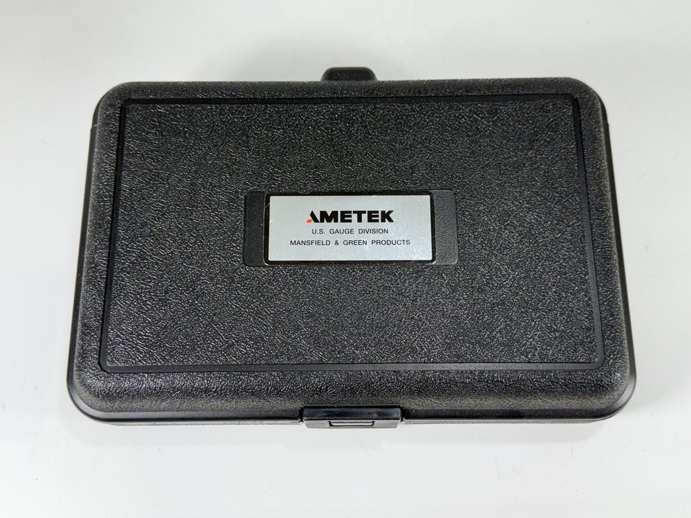 AMETEK Model 1726 Dual Function Digital Tachometer Handheld Meter in Case