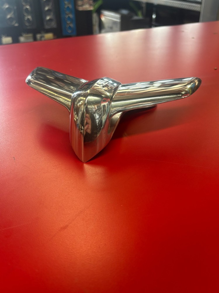 L53-6007 Peterbilt Hood Pull