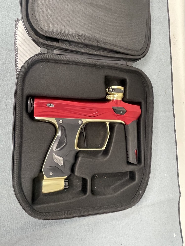 Used Shocker Amp (Gold/Red)