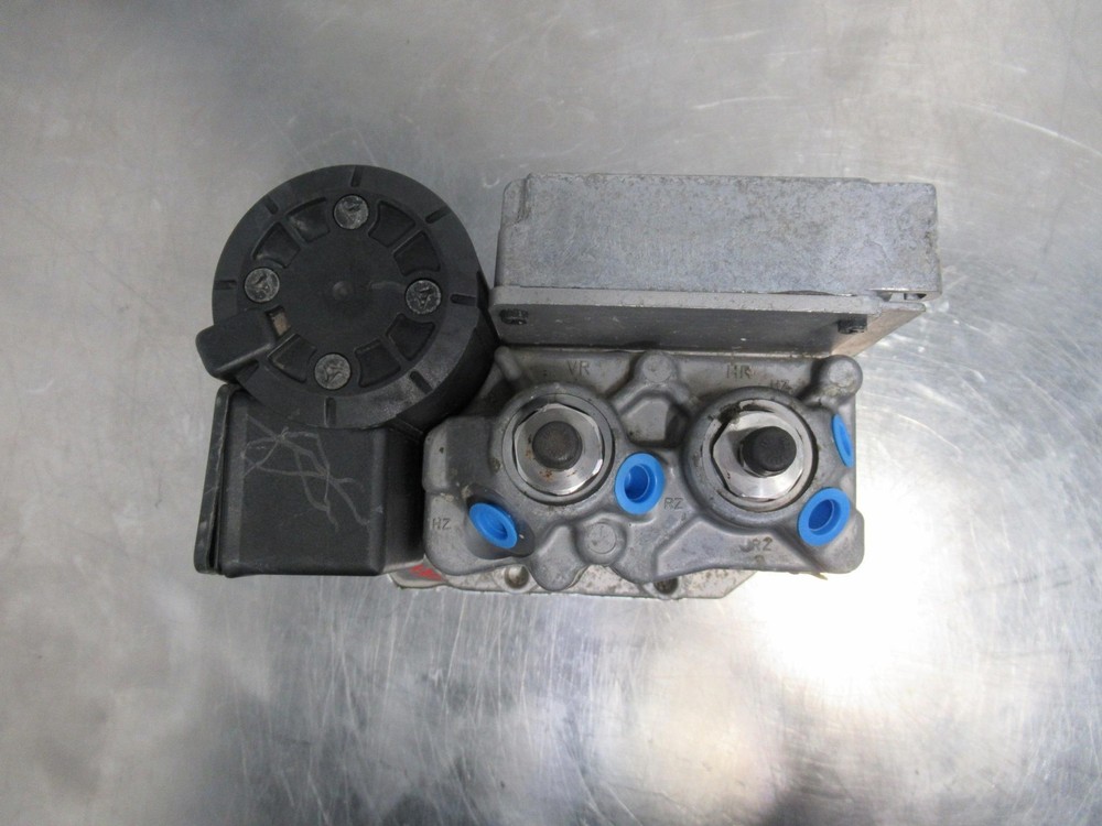 EB1313 1999 BMW K1200 LT ABS CONTROL UNIT MODULE