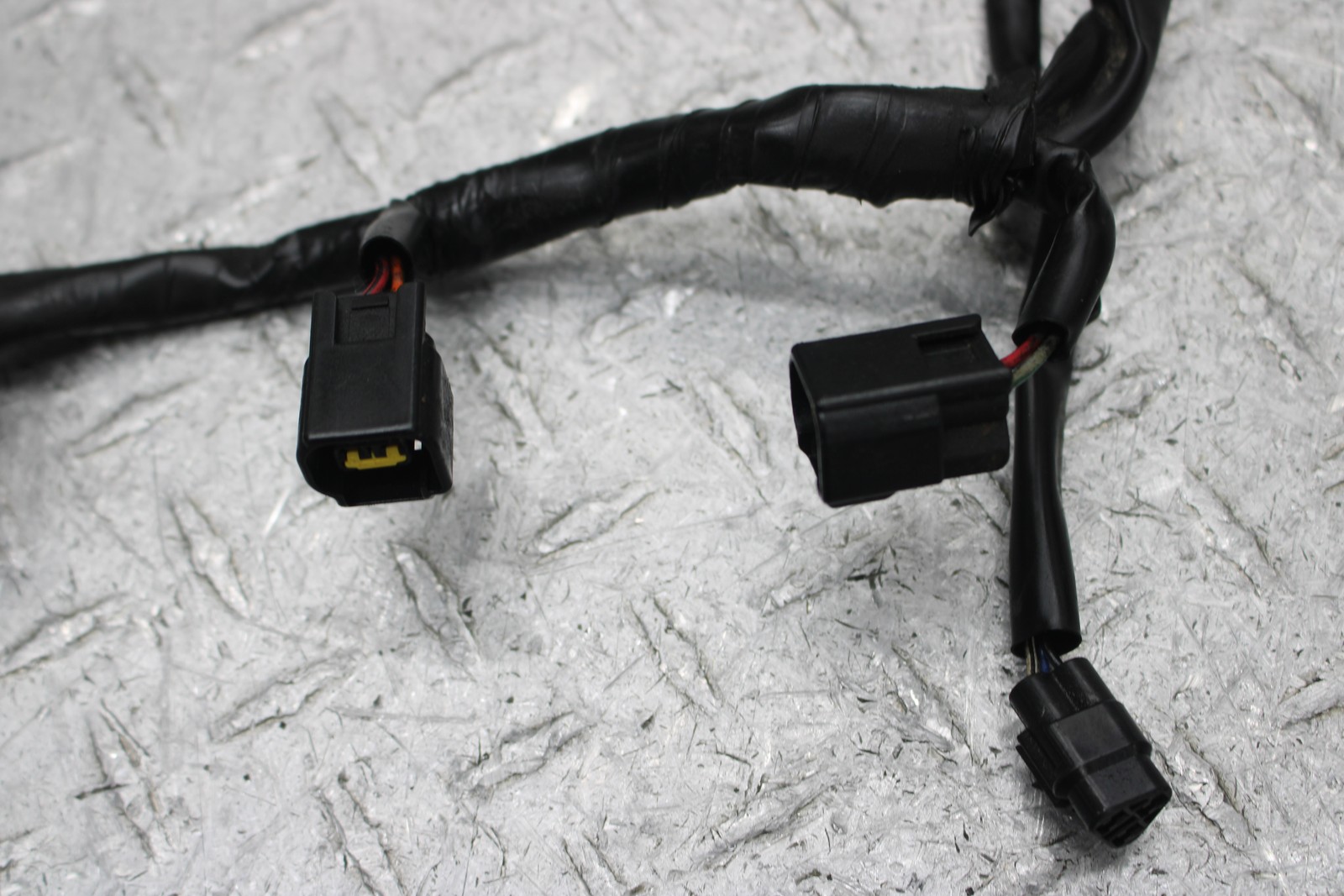 2009 Yamaha YZF R1 IGNITION COIL SET W/ HARNESS