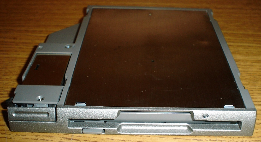 Dell Floppy Disk Drive Module Model MPF82E P/N 6Y185-A01
