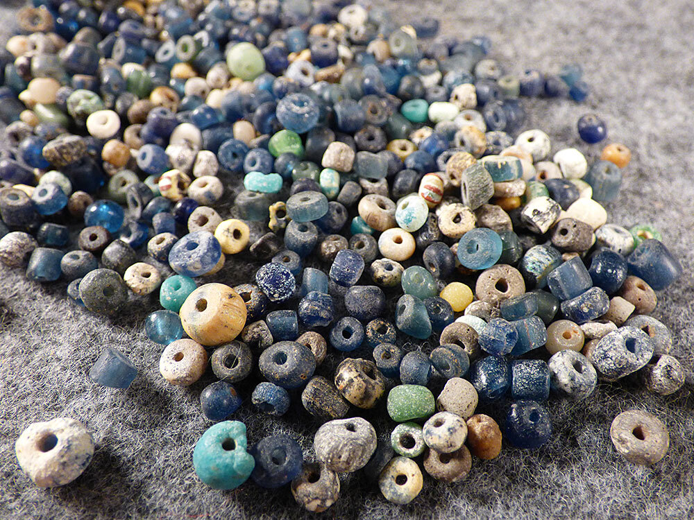 10 Original Tellico Plains Grade A Trade Beads Cherokee Blue Venetian Glass 1700