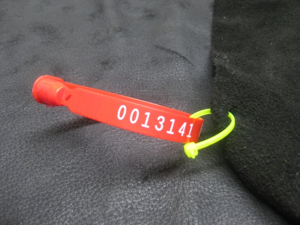 Buffed Buffalo Leather # 0013141 ROW 34