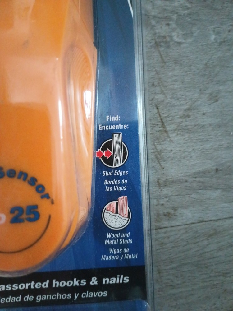 Zircon StudSensor Pro25 Stud Finder & Picture Hanging Kit w/ Assorted Hooks NEW