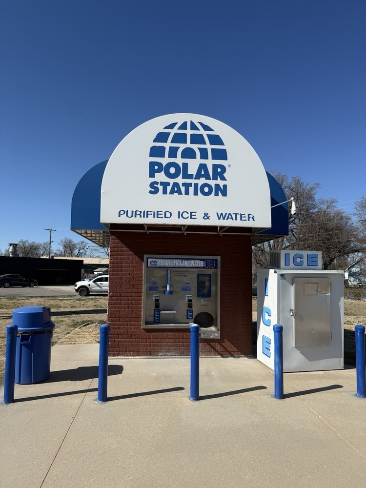 Polar Ice Ice Vending Machine  Kiosk