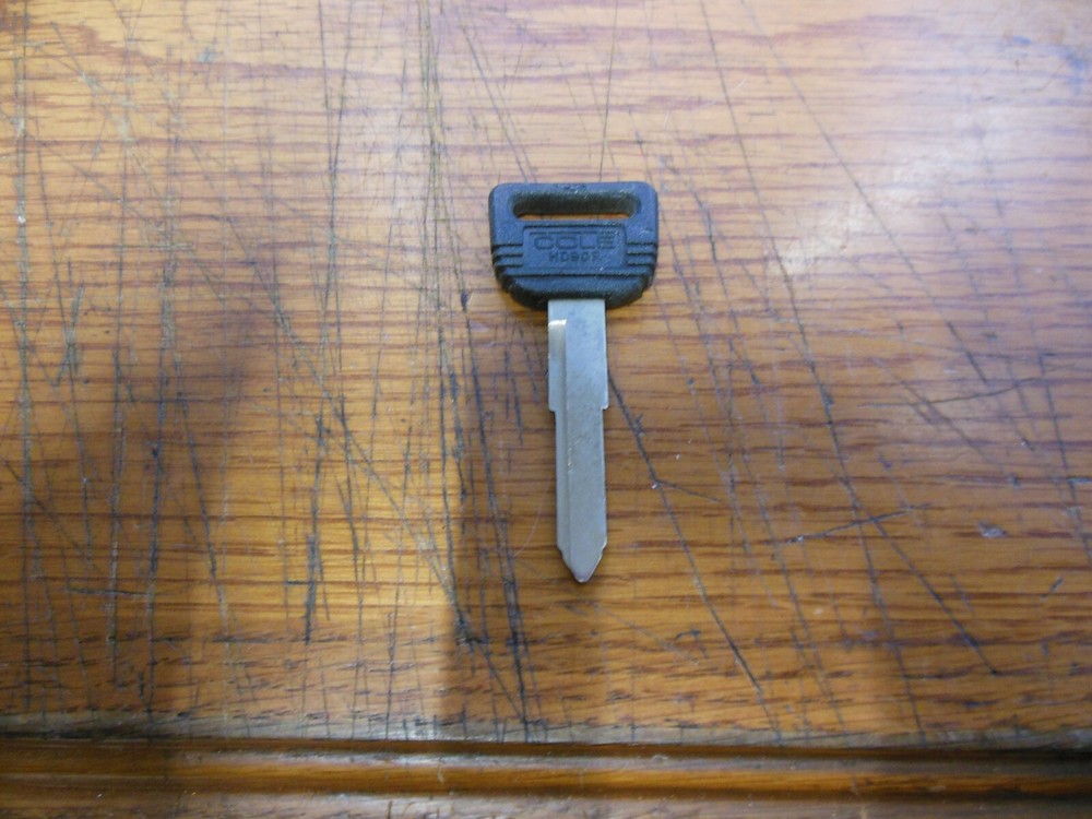 Cole HD90R Key Blank