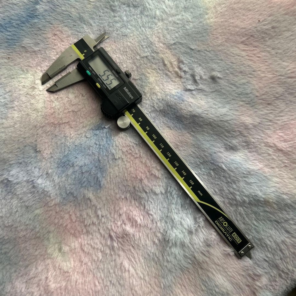 Mitutoyo ABSOLUTE 500-154-30 Digital Caliper