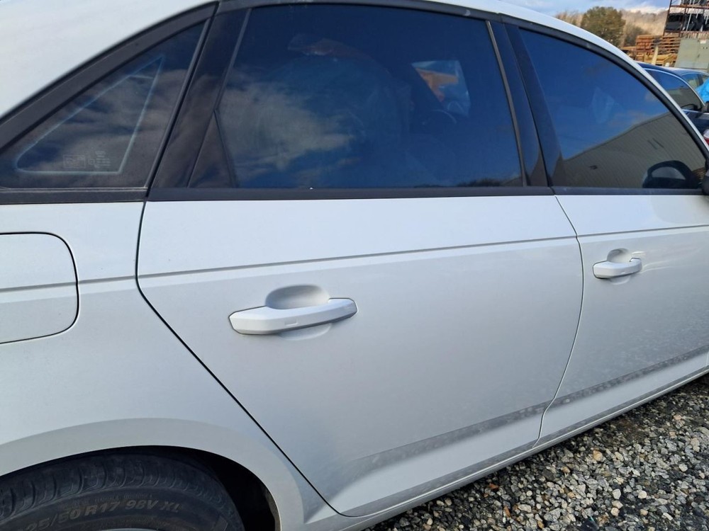 Fuse Box Engine Fits 17-20 AUDI A4 4887703