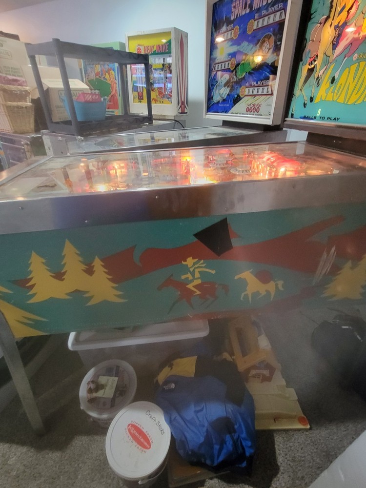 Williams Klondike Pinball Machine