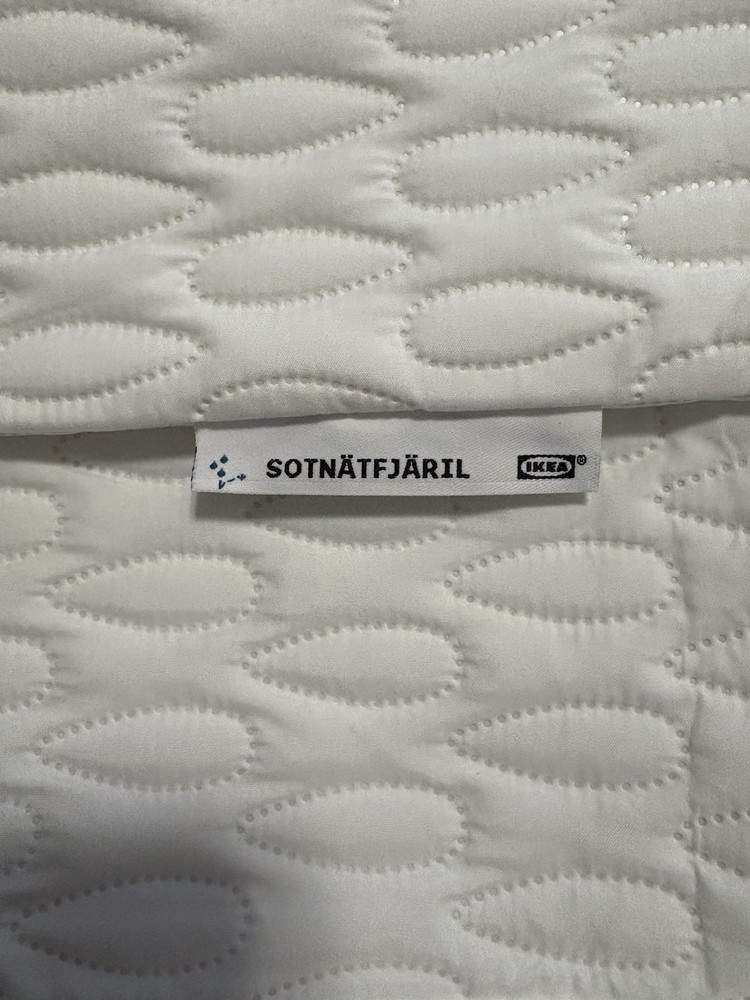 SOTNÄTFJÄRIL Pillow Protector, IKEA -