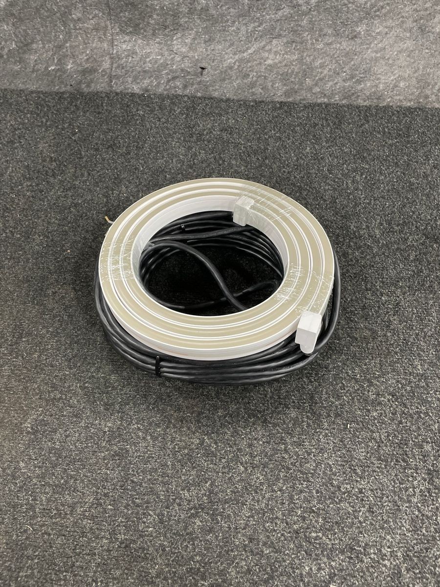 EVENGLOW 7'0" EvenFlex Waterblade Light with 80ft Cable 24V