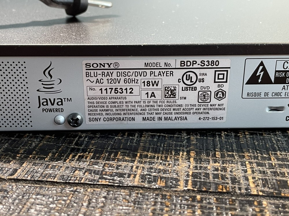 Sony BDP-S380 Blu-Ray / Streaming Player