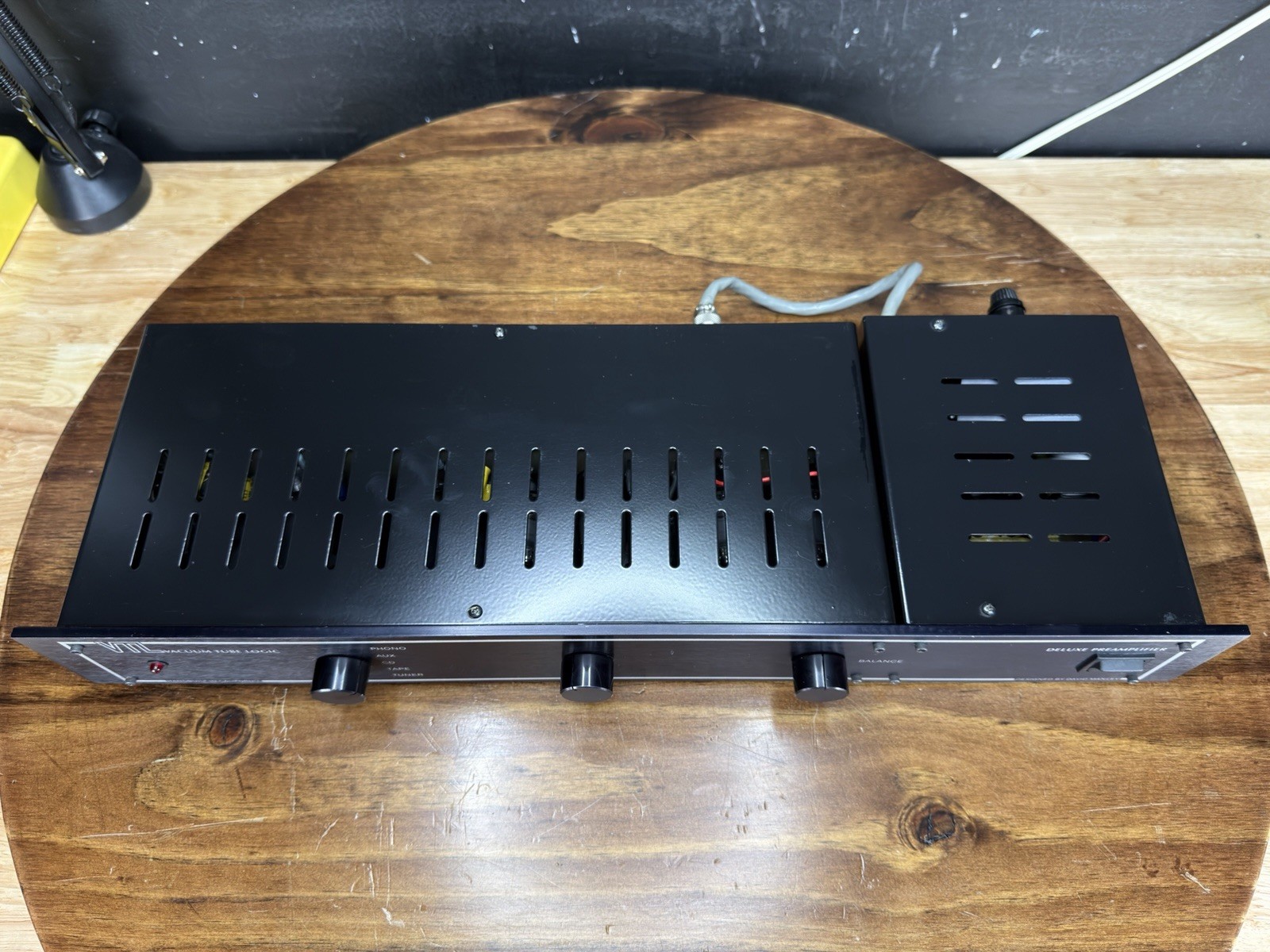 VTL Deluxe M/M Vacuum Tube Logic Preamplifier Designed By David Manley