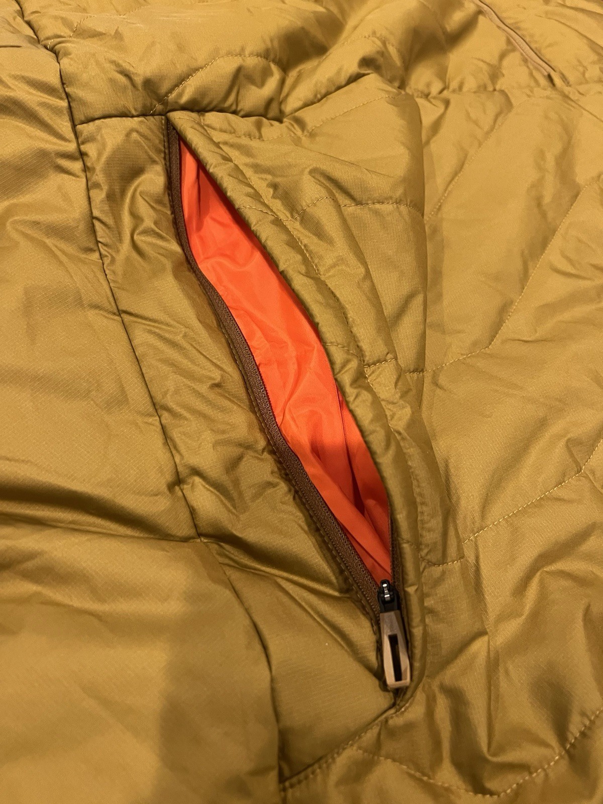 Adidas XL Terrex Xploric PrimaLoft Insulated Hooded Poncho