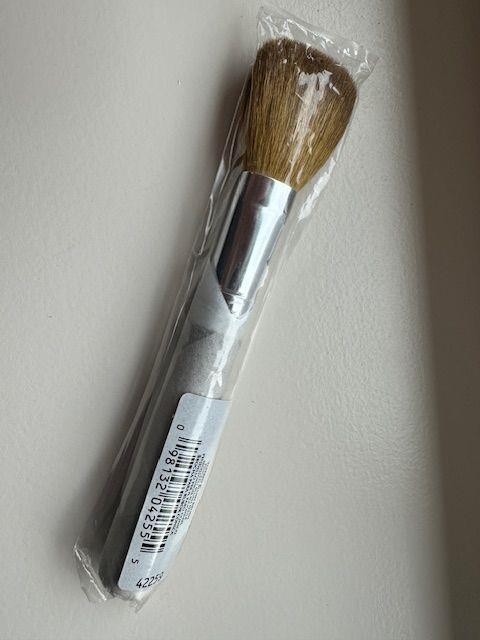 BareMinerals Bare Escentuals TAPERED BLUSH BRUSH Black Handle ~ Sealed