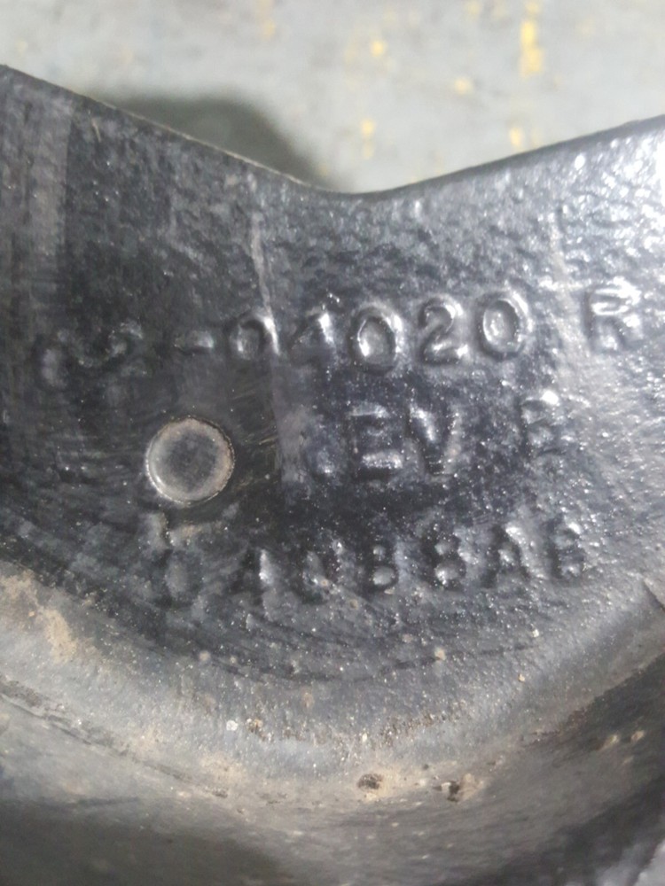 PETERBILT 387 SPRING HANGER 02-04020R