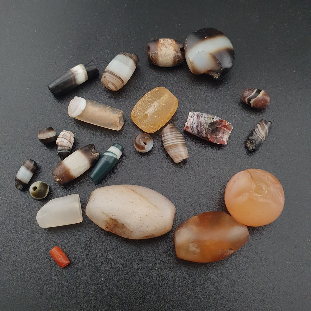 Ancient Suliemani Pattern Agate Beads Lot with Visible Damage