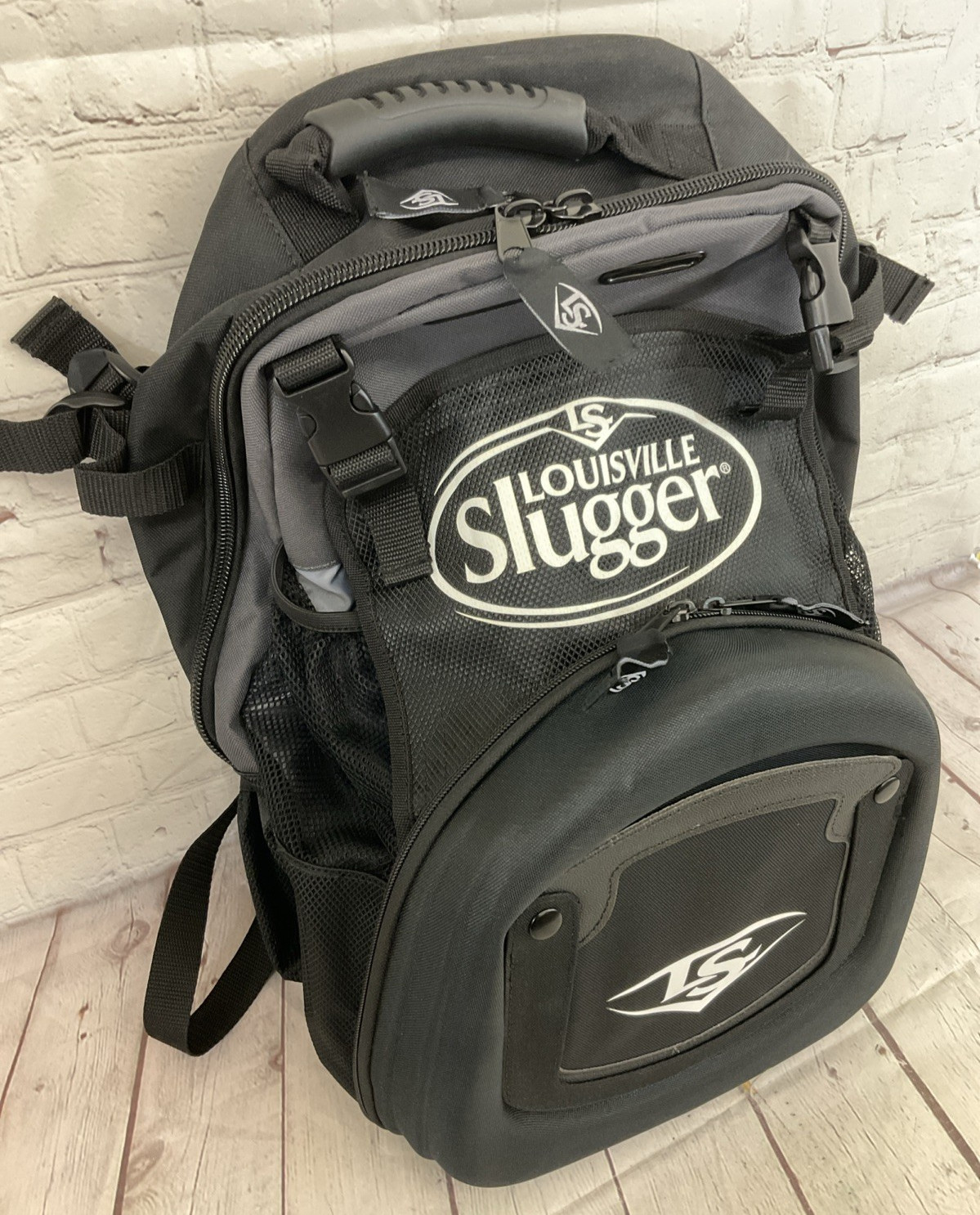 Louisville Slugger MV35140698 Athletic Baseball Backpack Black Grey OS
