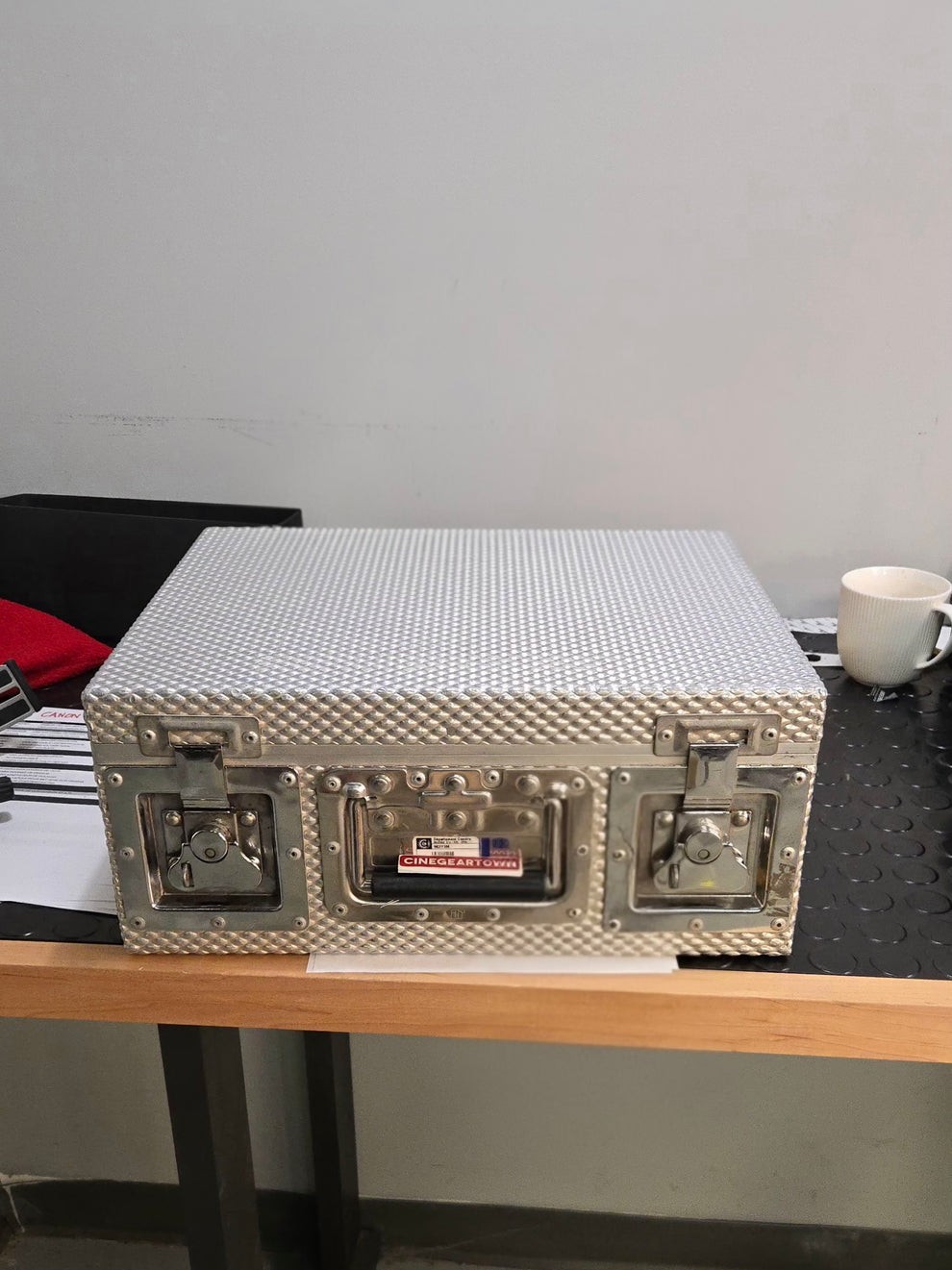 Arri FF-4 Follow Focus Kit – Pro Grade – Complete w/ Case