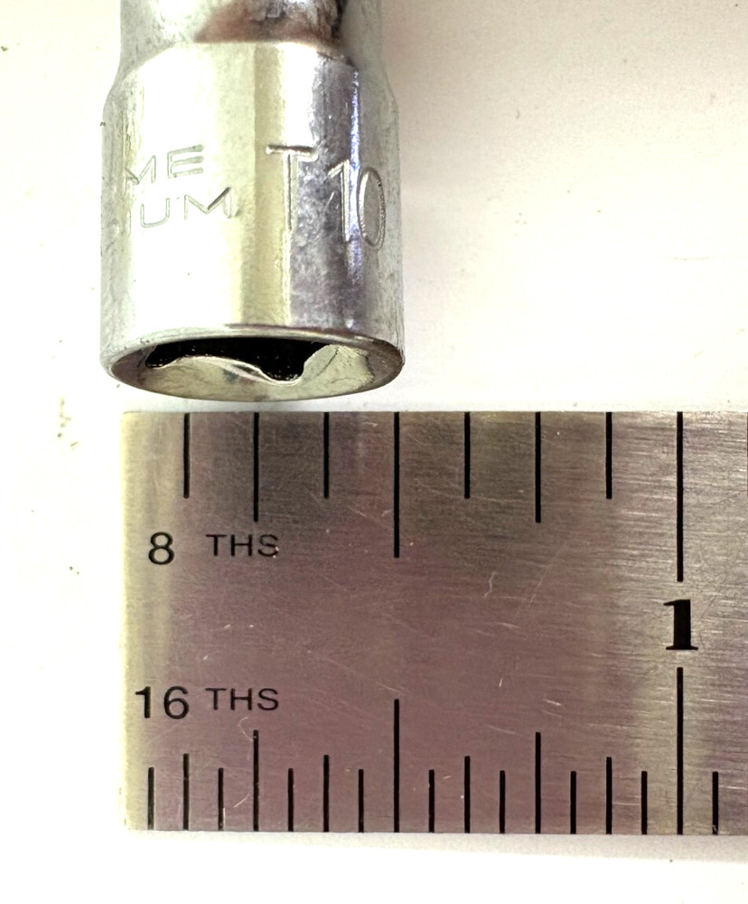 1/4" DRIVE SD-10 STAR BIT SOCKET MIT 1335