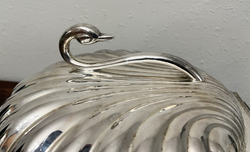 Leonard Silverplate Clam Shell Swan Handle Silver Plated Double Server Warmer