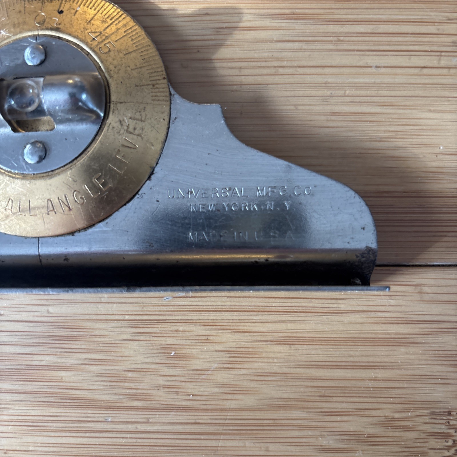 Vintage Level Protractor "UNIVERSAL MFG. CO." ALL ANGLE Brass & Steel LEVEL ☆US