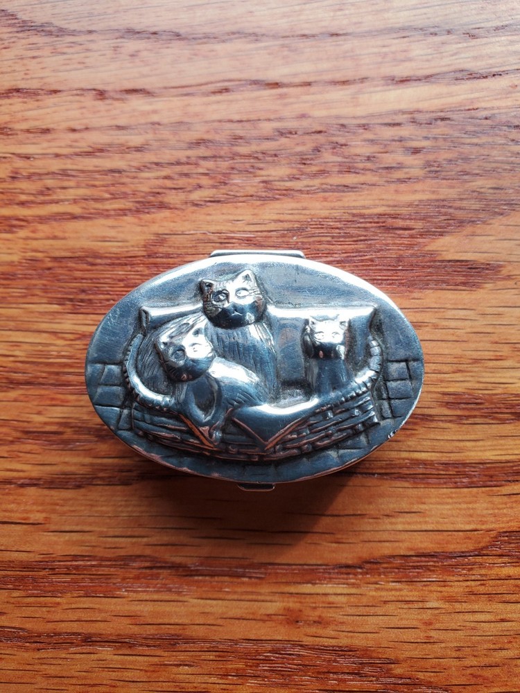 Vintage Sterling Silver Kitten Pill Keep