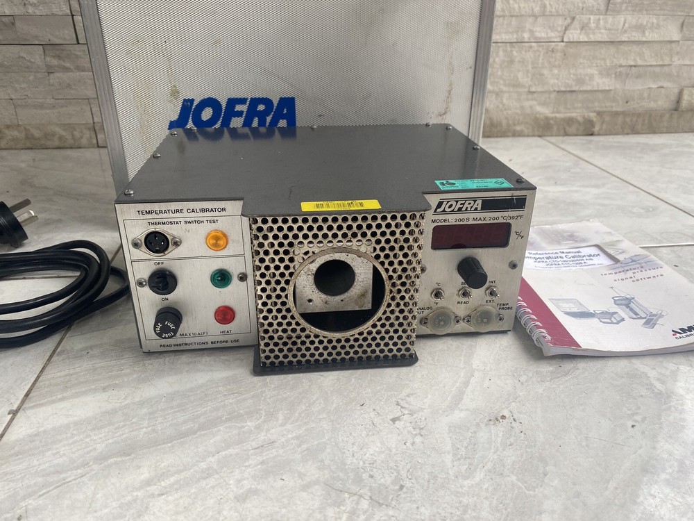 Ametek Jofra 200S Temperature Calibrator