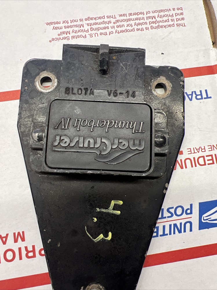 mercruiser thunderbolt IV ignition module v6-14 8L07A