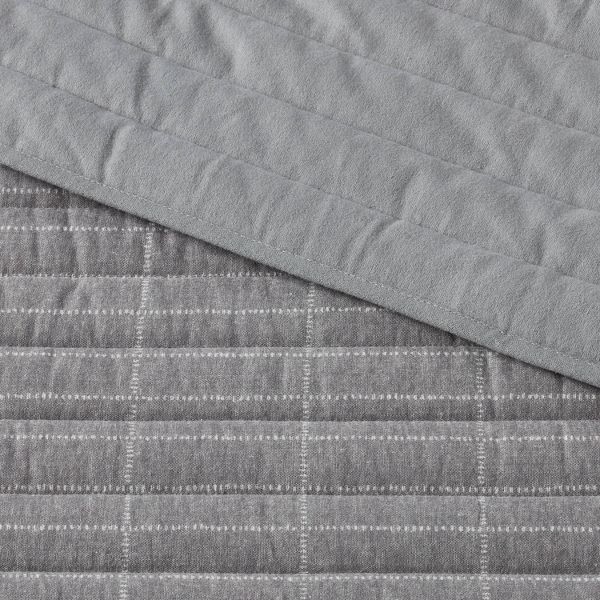 King Flannel Windowpane Quilt Charcoal Gray - Threshold