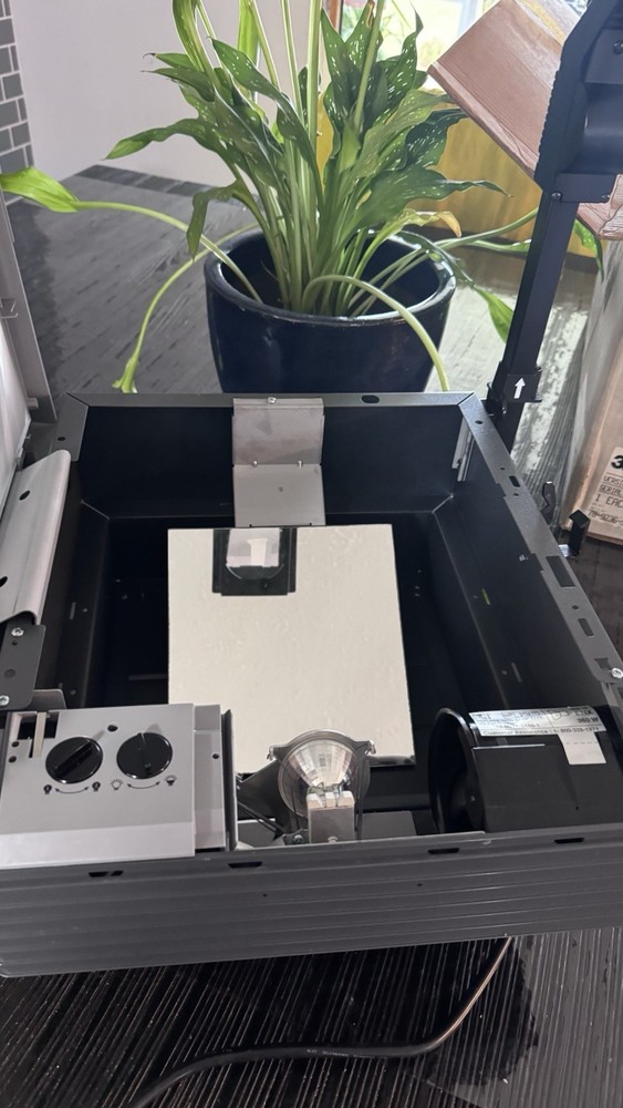 Vintage Classroom 3M 9100 Overhead Projector Tested