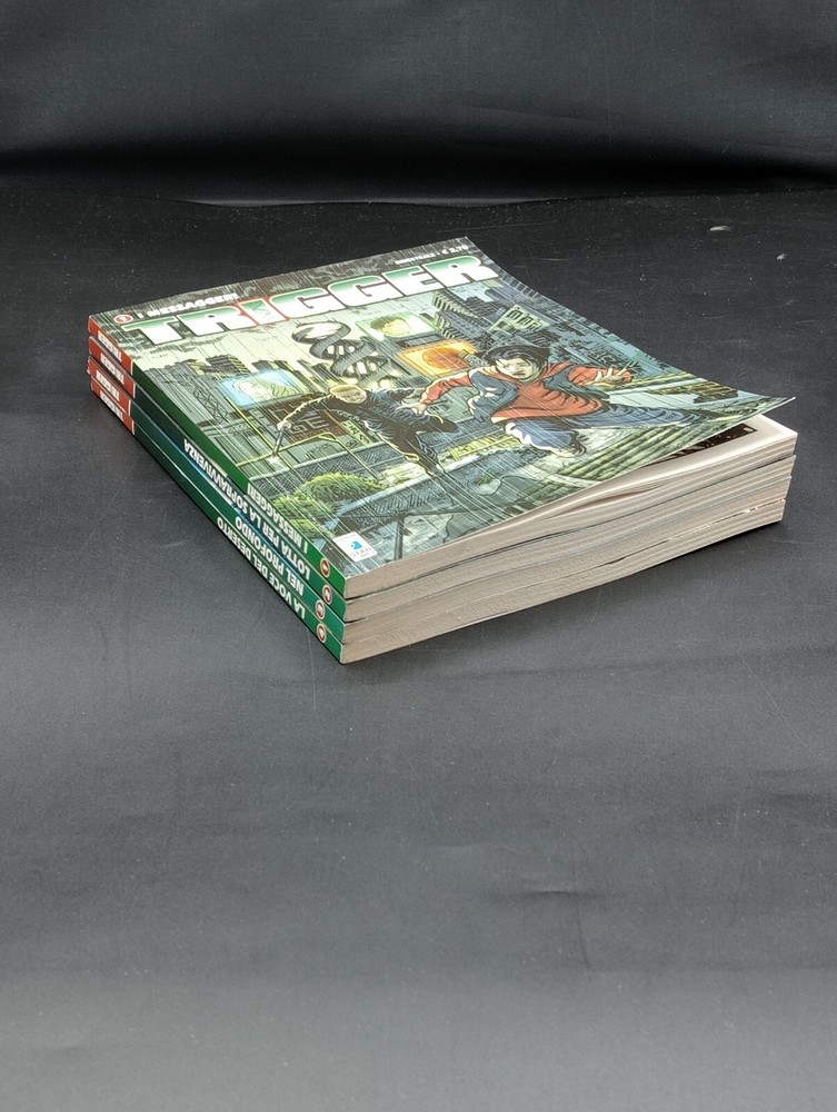 Star Comics TRIGGER 1/4 Complete Series