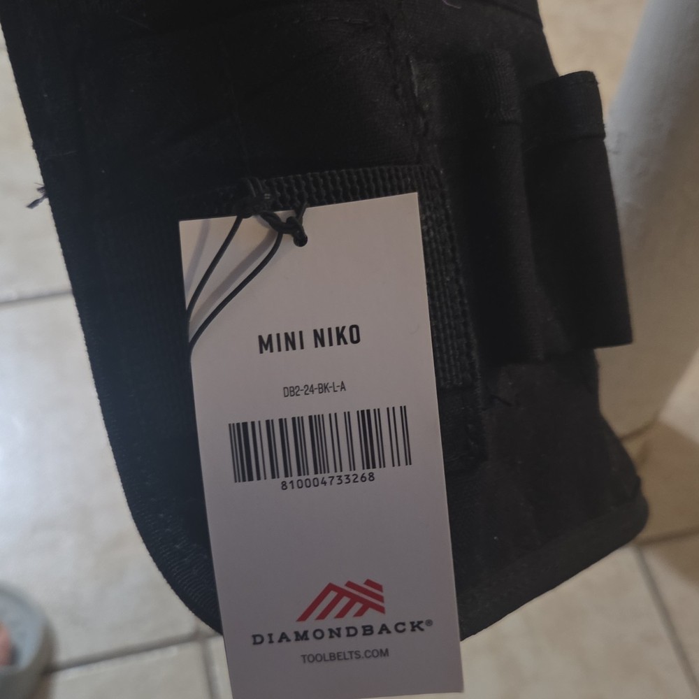 Diamondback Mini Niko Tool Pouch, Small Fabric Multiple Pockets Black