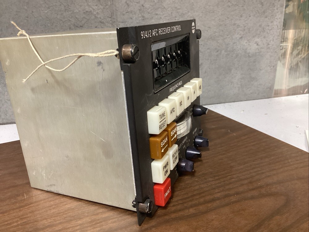 Collins 914J-2 Receiver Control