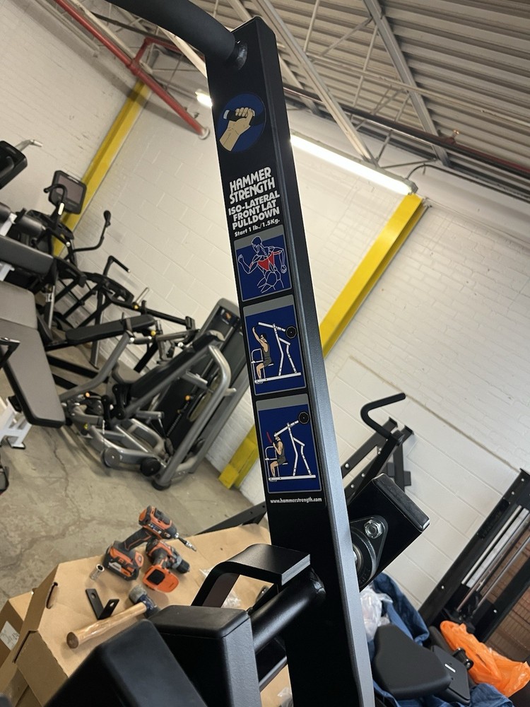 New Hammer Strength Plate-Loaded Iso-Lateral Front Lat Pulldown !