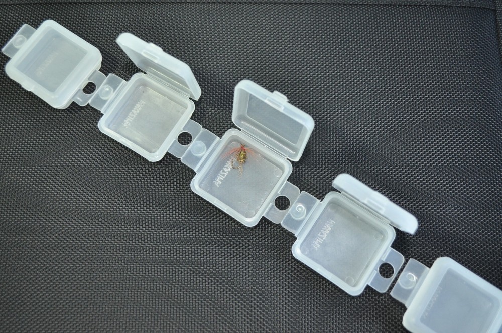 MINI 5 Connecting Fishing Hooks Cases