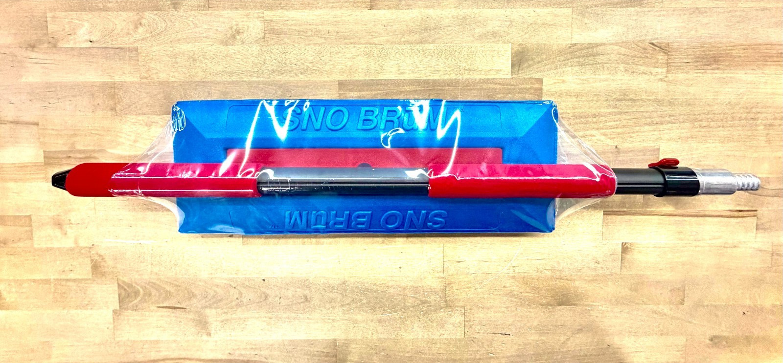 HD SNOBRUM Automobile Snow Broom Comfort grip Telescoping Handle