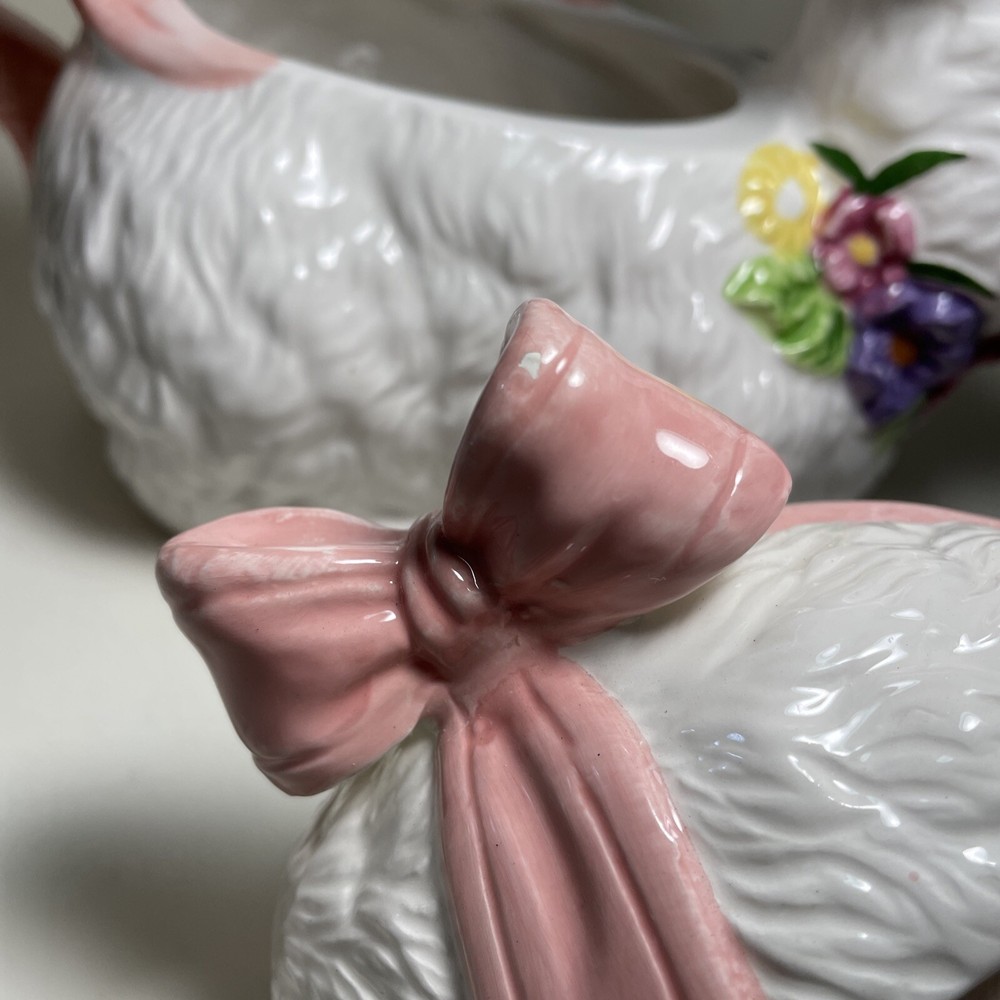 ABC Distributing Rabbit Easter Bunny Spring Teapot 1996 *FLAWS *