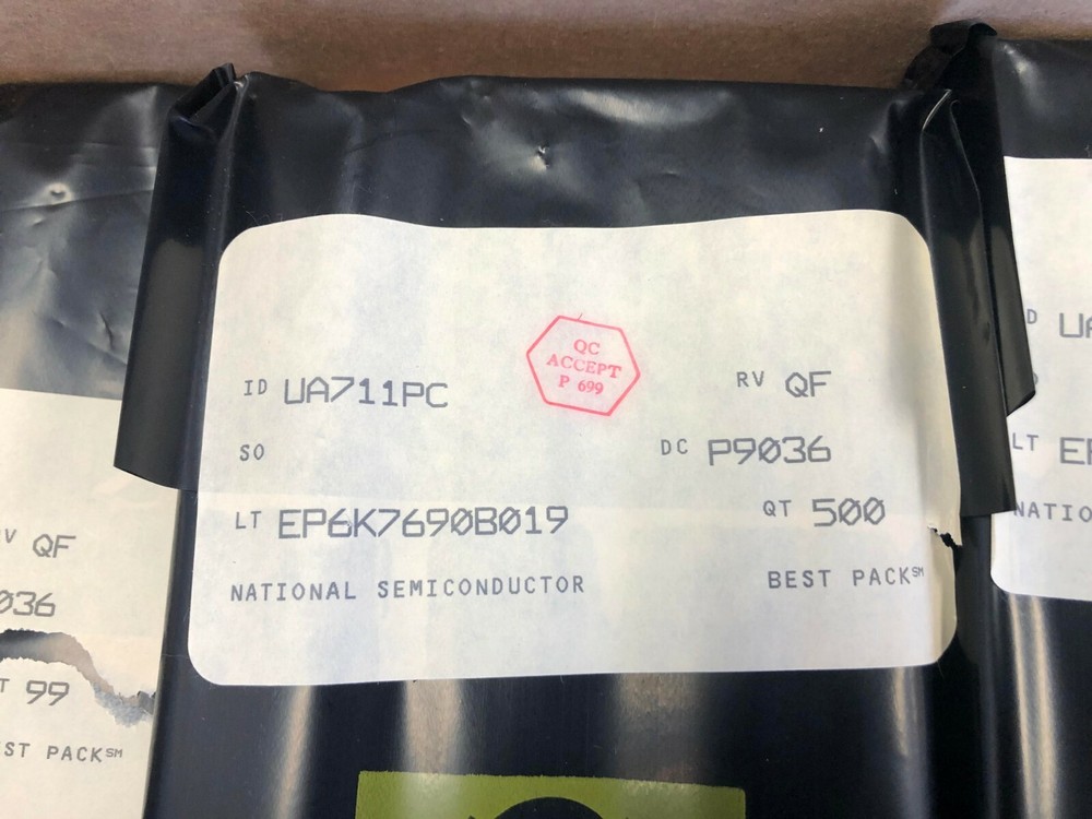 National Semiconductor UA 711 PC