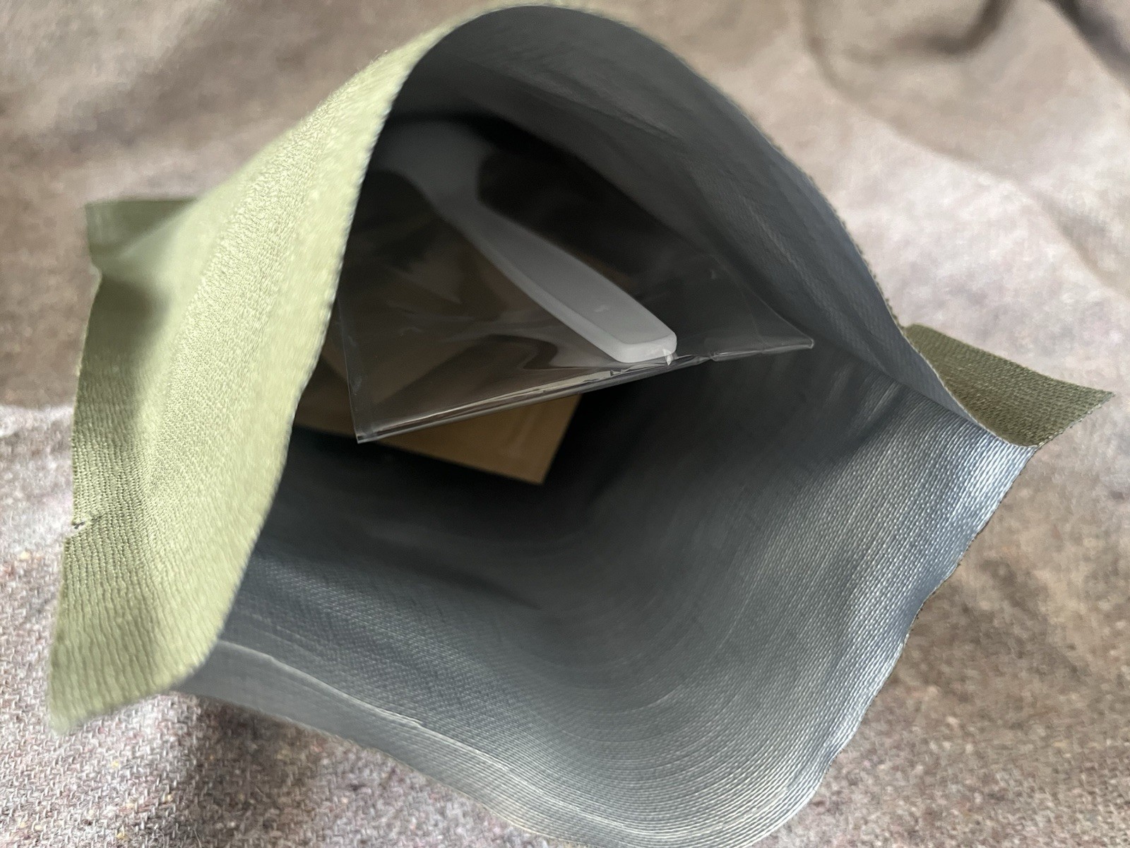 Vietnam Long Range Patrol Ration - Fully Edible And Refillable Ration Kit