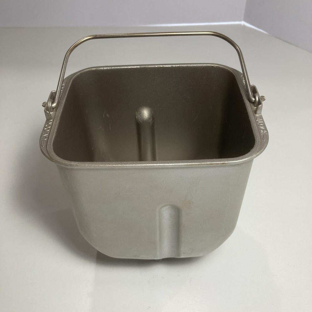 Panasonic Bread Machine Replacement Pan for SD-BT10P , "no paddle"