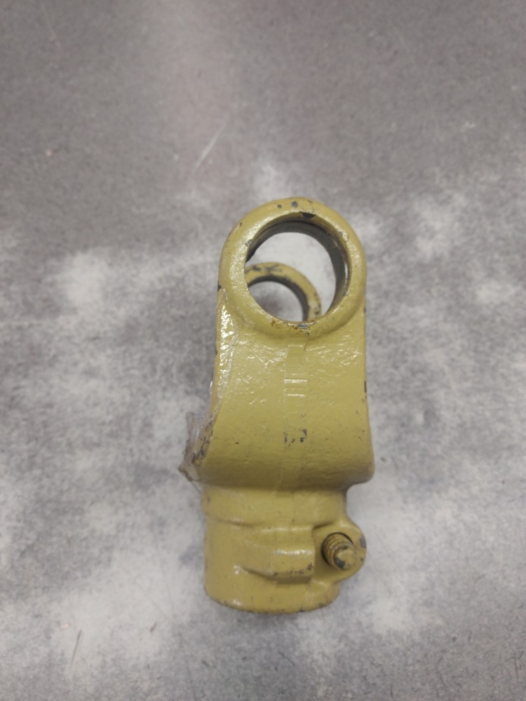 W102-6706 PTO YOKE