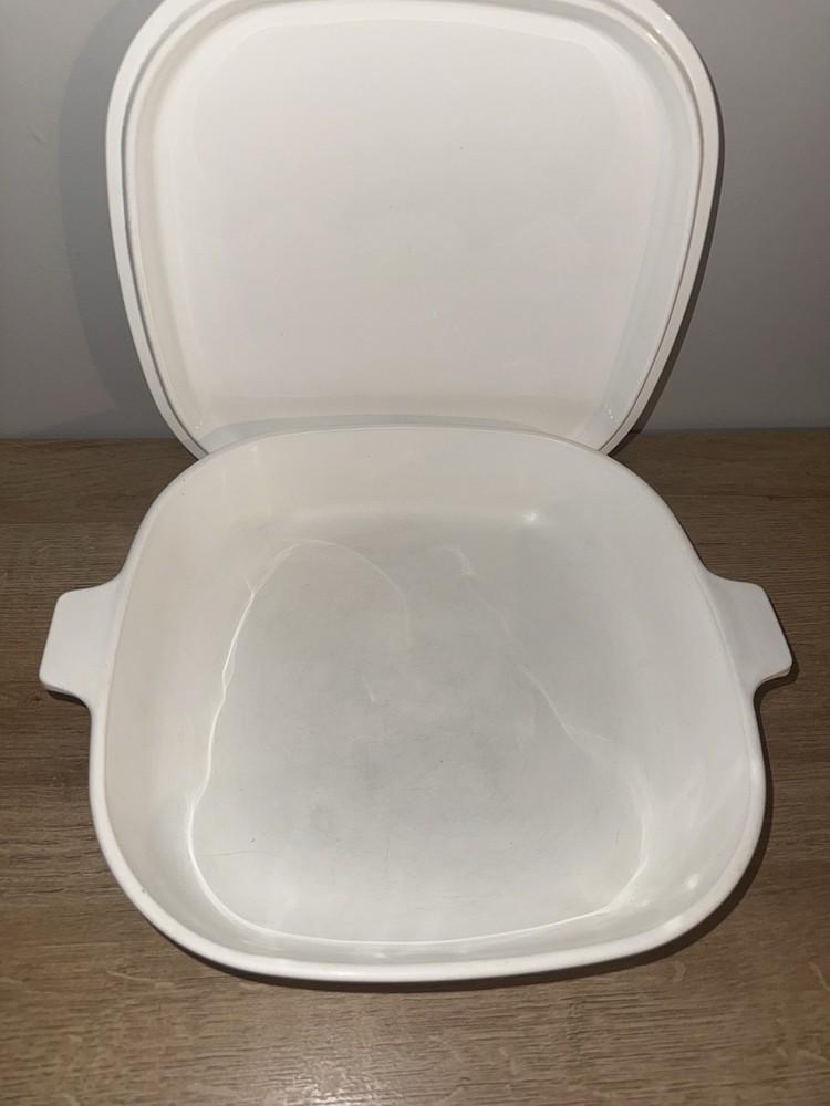 Corning Ware Blue Cornflower Pyroceram 10" Casserole Baking Dish