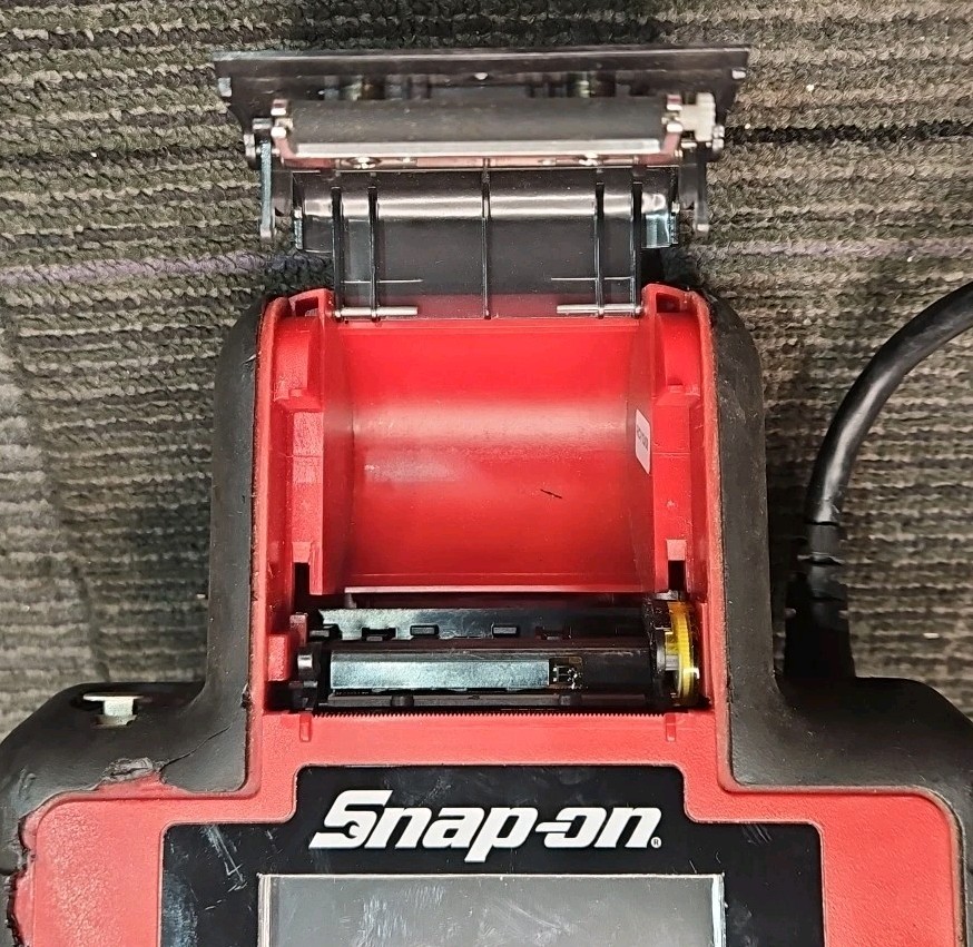 Snap-On Tools EECS304C MicroVAT Battery Tester - TOOL ONLY