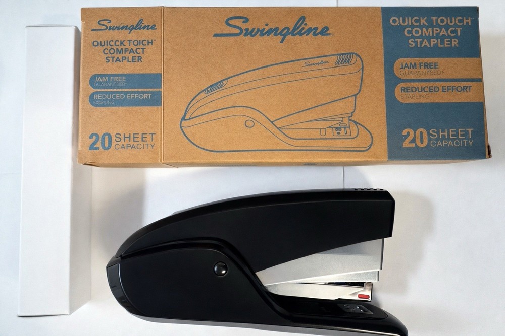 Swingline QuickTouch Compact Stapler 20 Sheet Capacity Jam Free